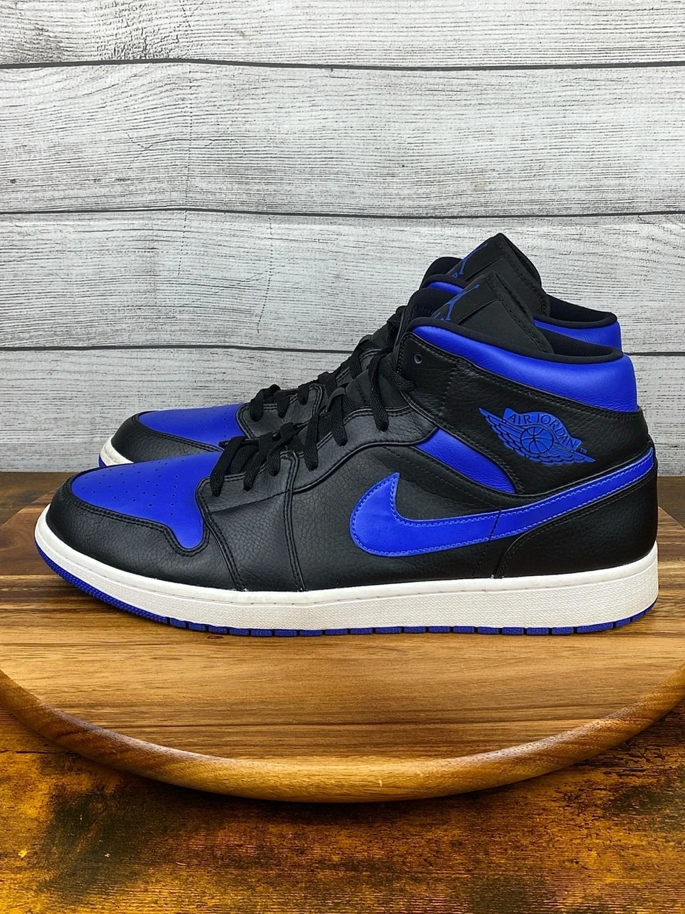 Nike Air Jordan 1 Mid Royal Blue Black Sneakers 554724-068 Men’s Shoe Size 17